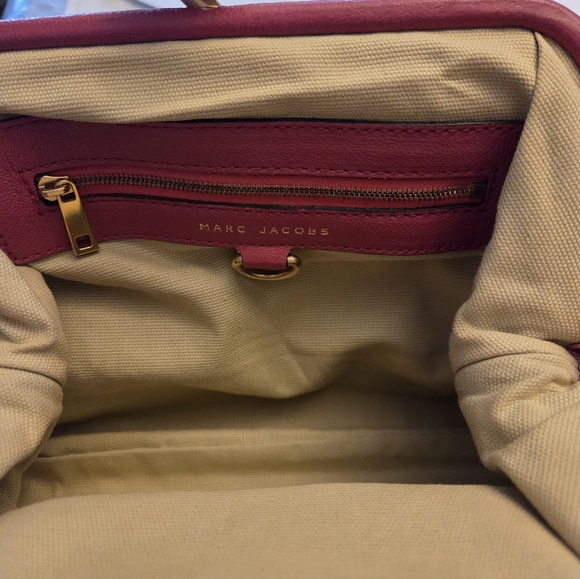 MARC JACOBS LEATHER DRK PINKISH SHOULDER BAG. AUTHENTIC. - Picture 5 of 12